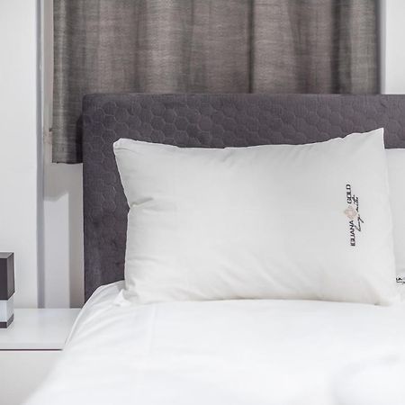 Iguana Gold Luxury Suites 2 Афины Экстерьер фото