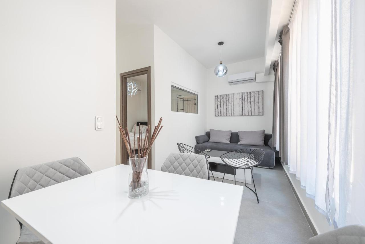 Iguana Gold Luxury Suites 2 Афины Экстерьер фото