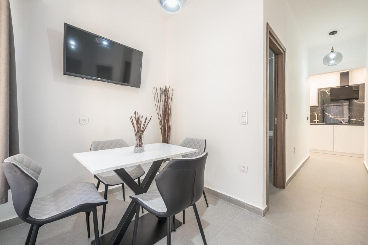 Iguana Gold Luxury Suites 2 Афины Экстерьер фото